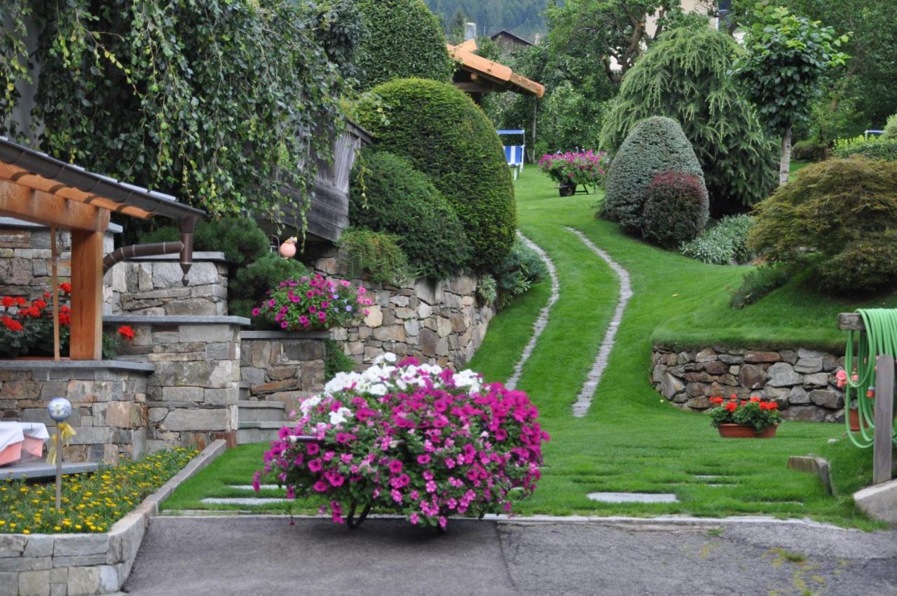 Gasthof Weisses Kreuz นาตูร์โน ภายนอก รูปภาพ